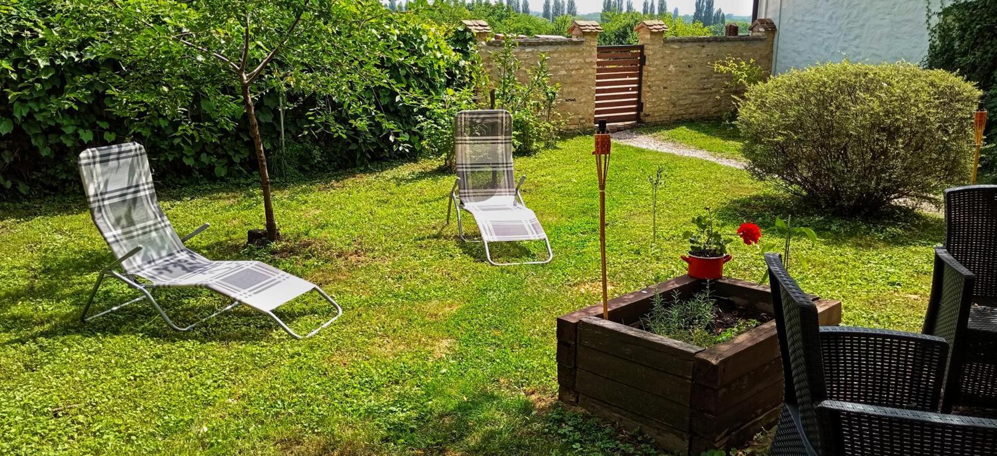 Vitényi Pince Vendégház Villány Esterno foto
